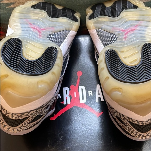 Jordan 11 XI low ie. great shape - Picture 3 of 8